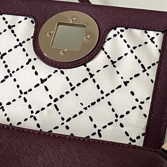 Kate Spade Turn Lock Crossbody Bag in Mulberry - Picture 8 of 10